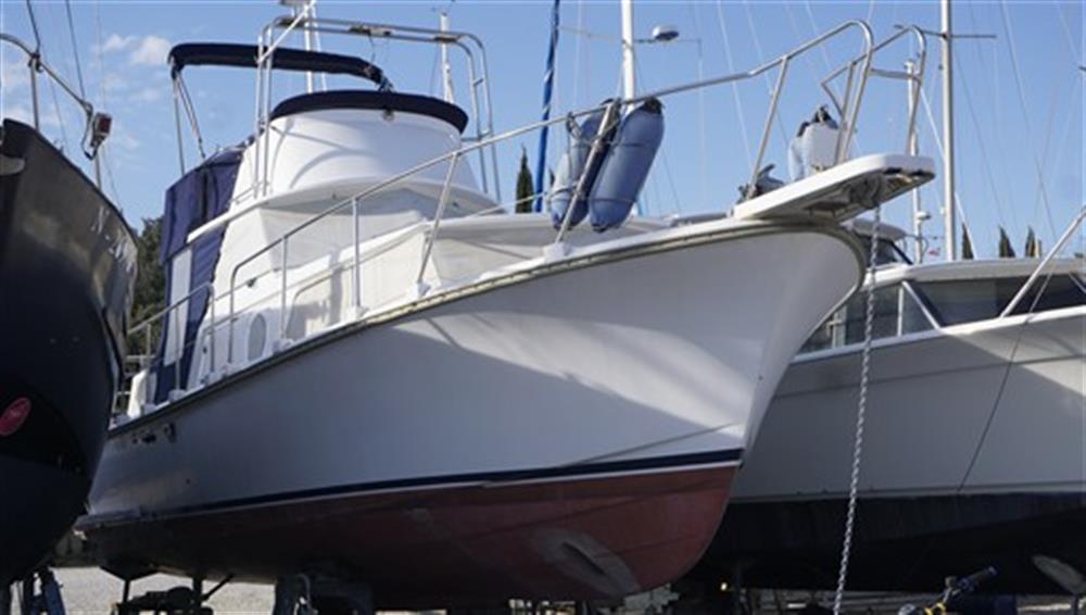  De Amer - Amerglass 32 AK II Fly refit to be finished