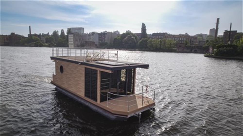  Aqua-House - Hausboot Harmonia 310