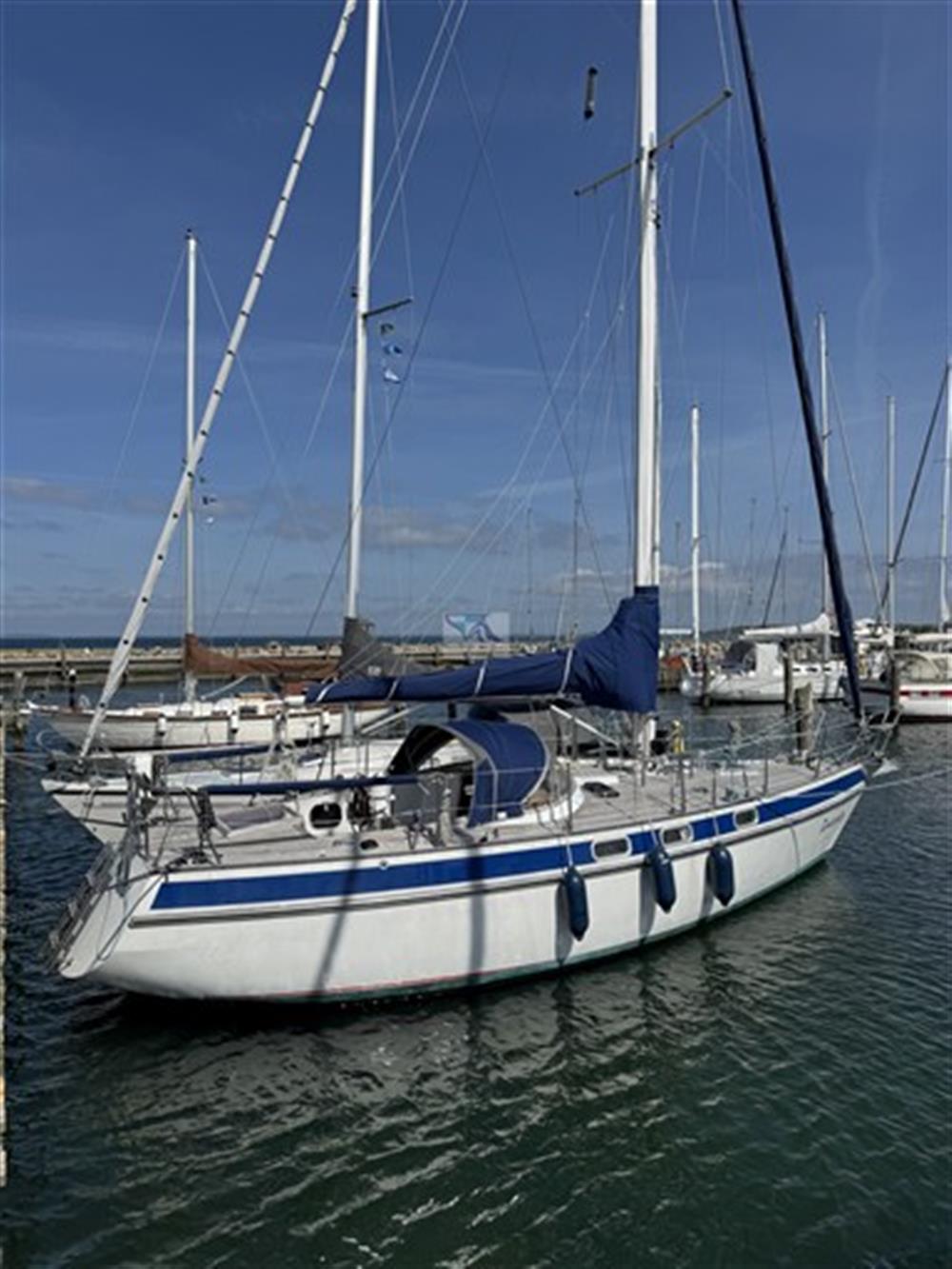 Genzel WerftPhantom 35