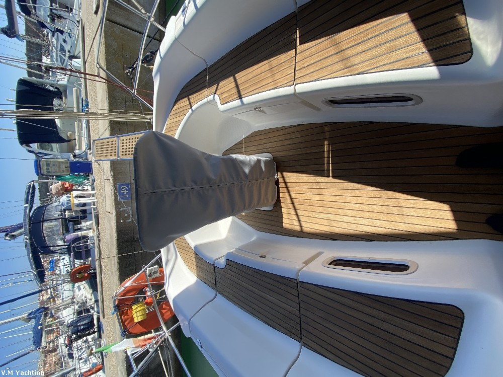 Bavaria Yachts 38 CRUISER 