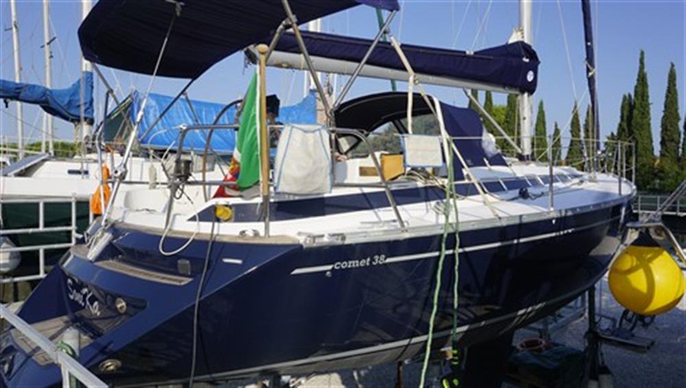  Comar - Comet 38