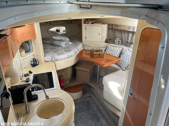 MONTEREY 322 CRUISER