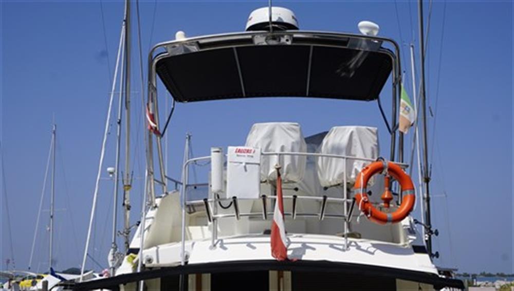 Bertram Yacht Bertram 37 Convertible