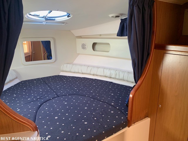 MANO MARINE MAN 26.50 CRUISER