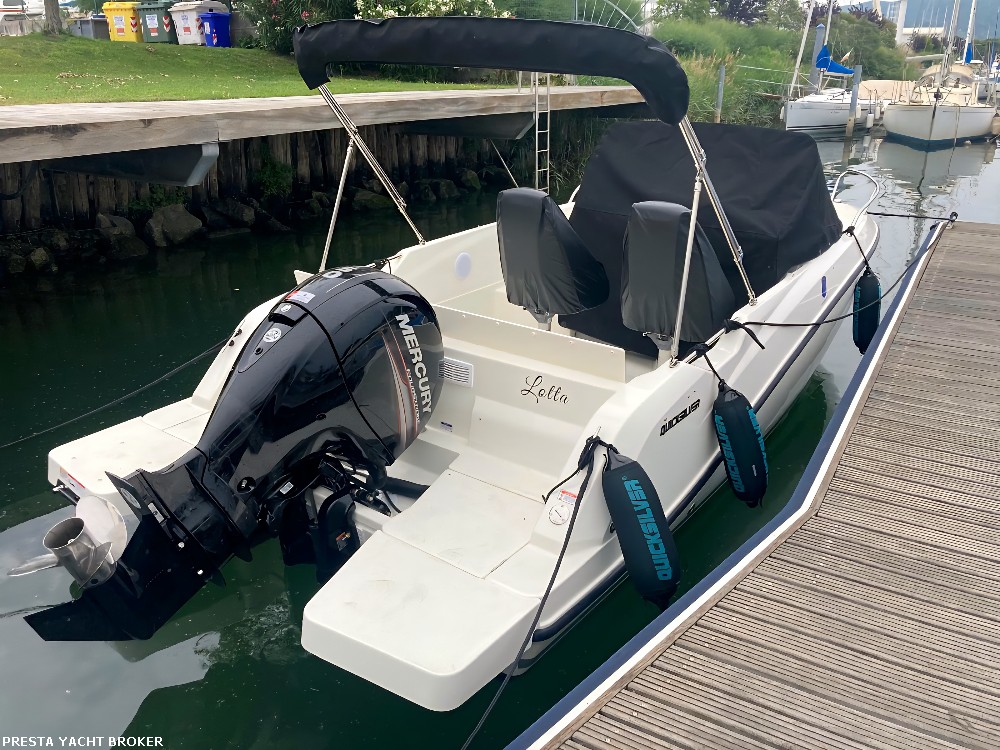 Quicksilver&nbsp;ACTIV 605 SUNDECK