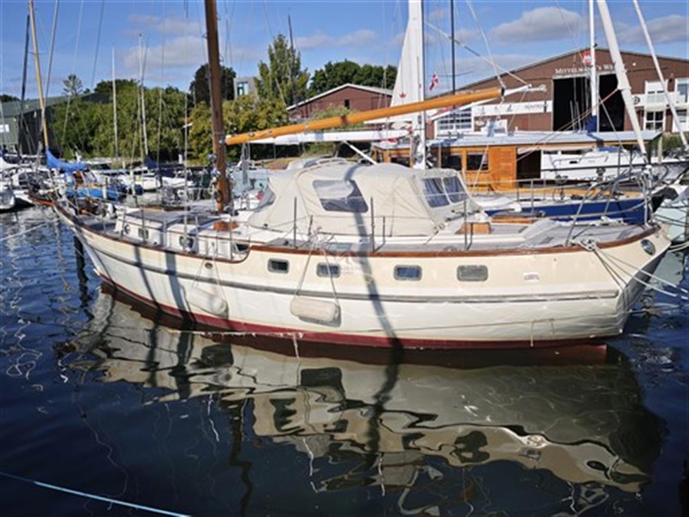 Bluewater Yachts&nbsp;Vagabond 42