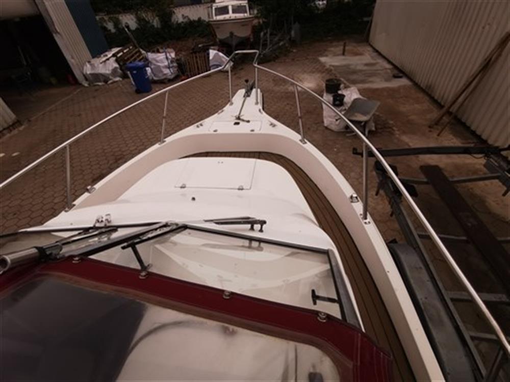 Celebrity Boats Celebrity 2300 Fish Hawk