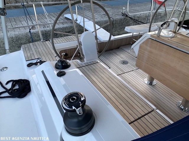 Bavaria Yachts C 42