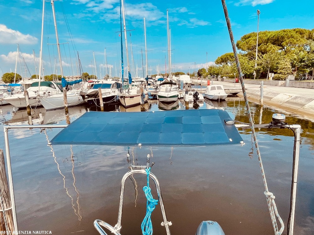 TES - Yachts (Polonia)  TES 720 VERSUS
