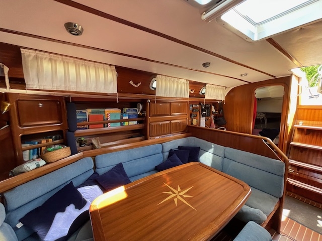 Bavaria Yachts BAVARIA 42