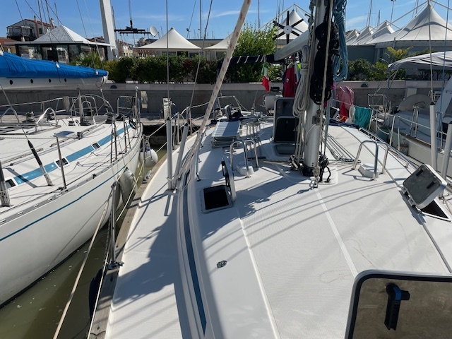 Bavaria Yachts BAVARIA 42