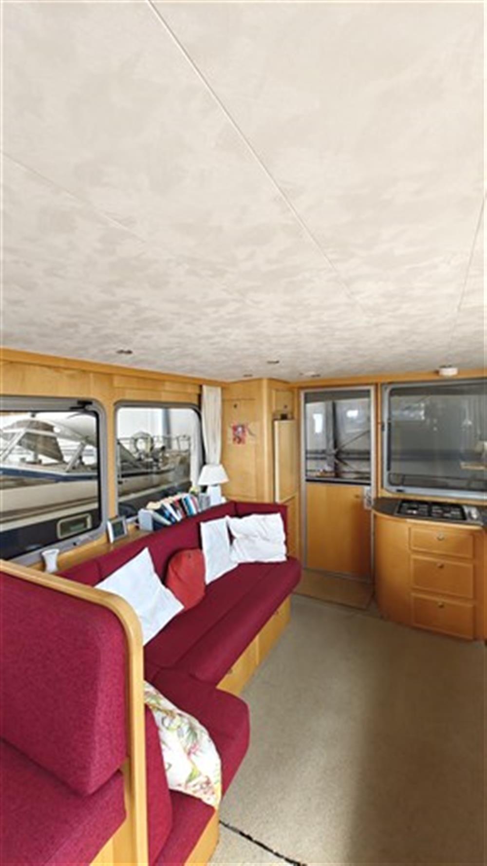 Pollard Stavast Trawler 1200