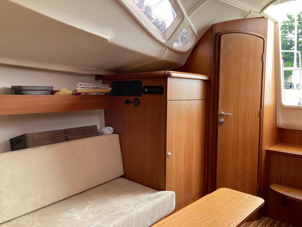 DELPHIA YACHT DELPHIA 28 SPORT