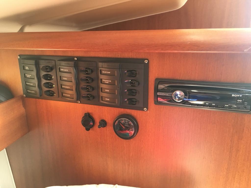 DELPHIA YACHT DELPHIA 28 SPORT