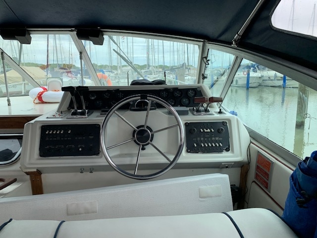 Sea Ray SEA RAY 34