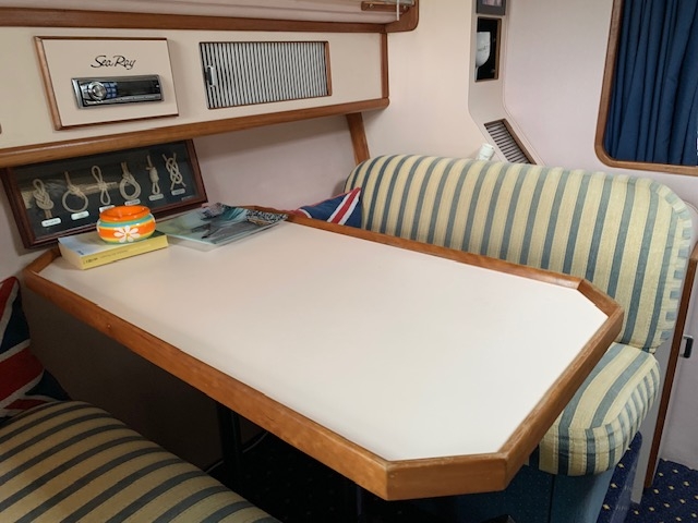 Sea Ray SEA RAY 34
