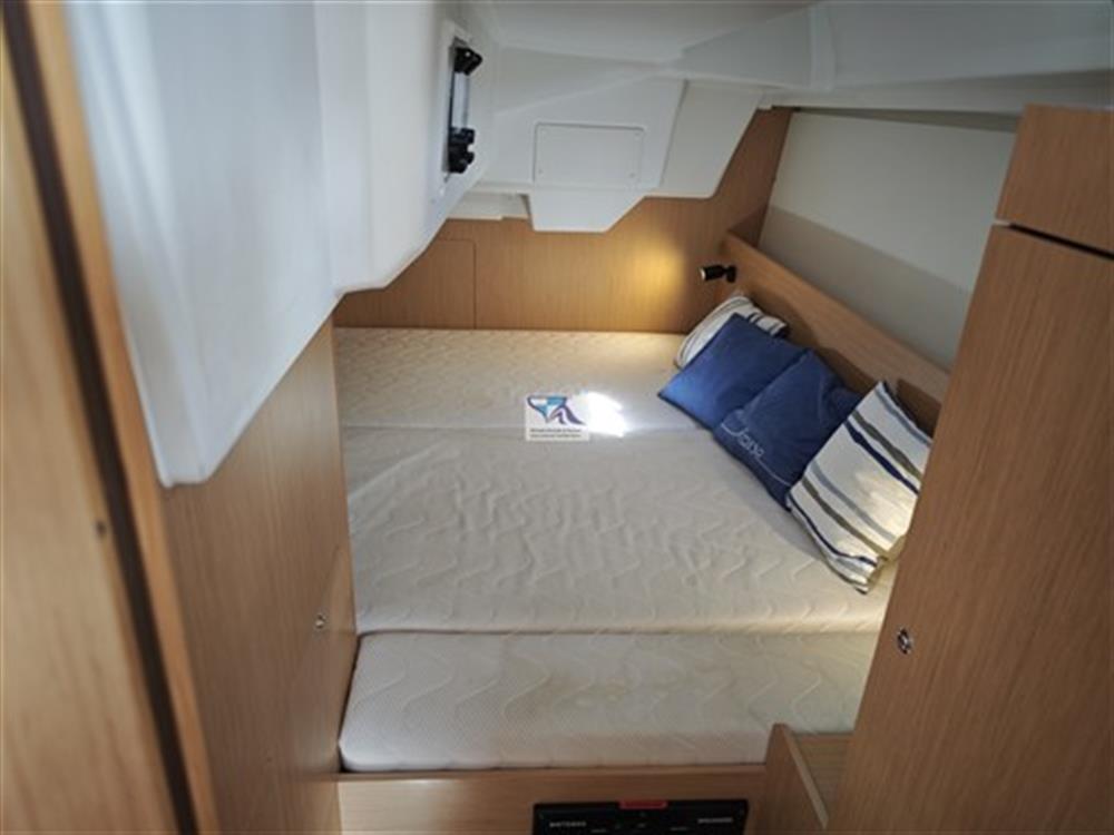 Beneteau OCEANIS 35.1