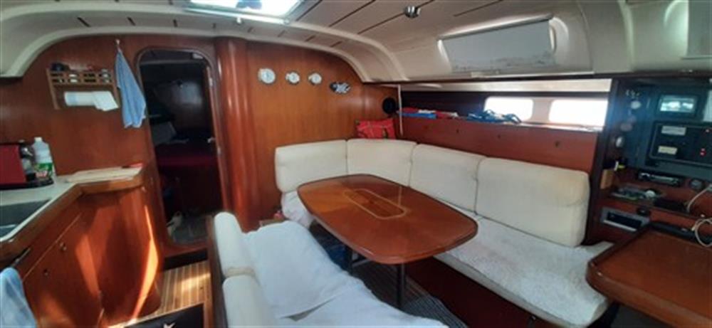 Beneteau USA MOORINGS 445 Beneteau 440