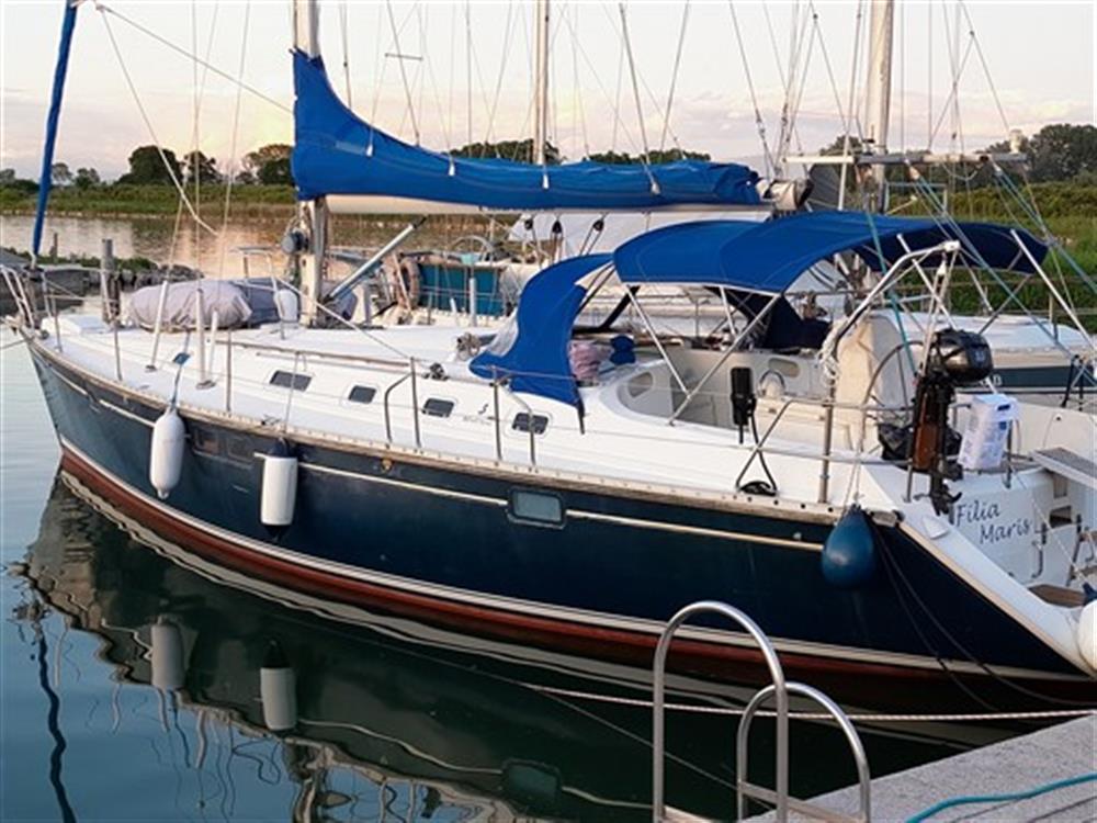 Beneteau USA MOORINGS 445 Beneteau 440