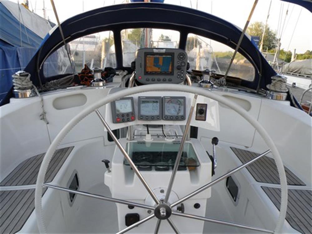 Beneteau USA MOORINGS 445 Beneteau 440
