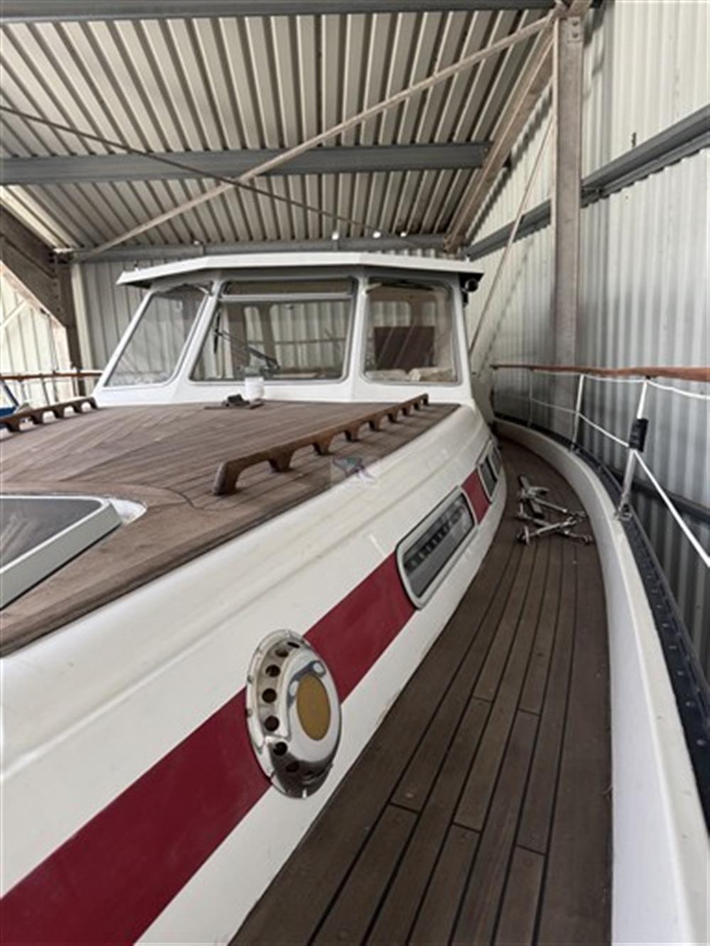 Coronet Elvstrm 38