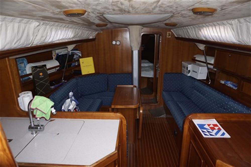 Comar Comet 38