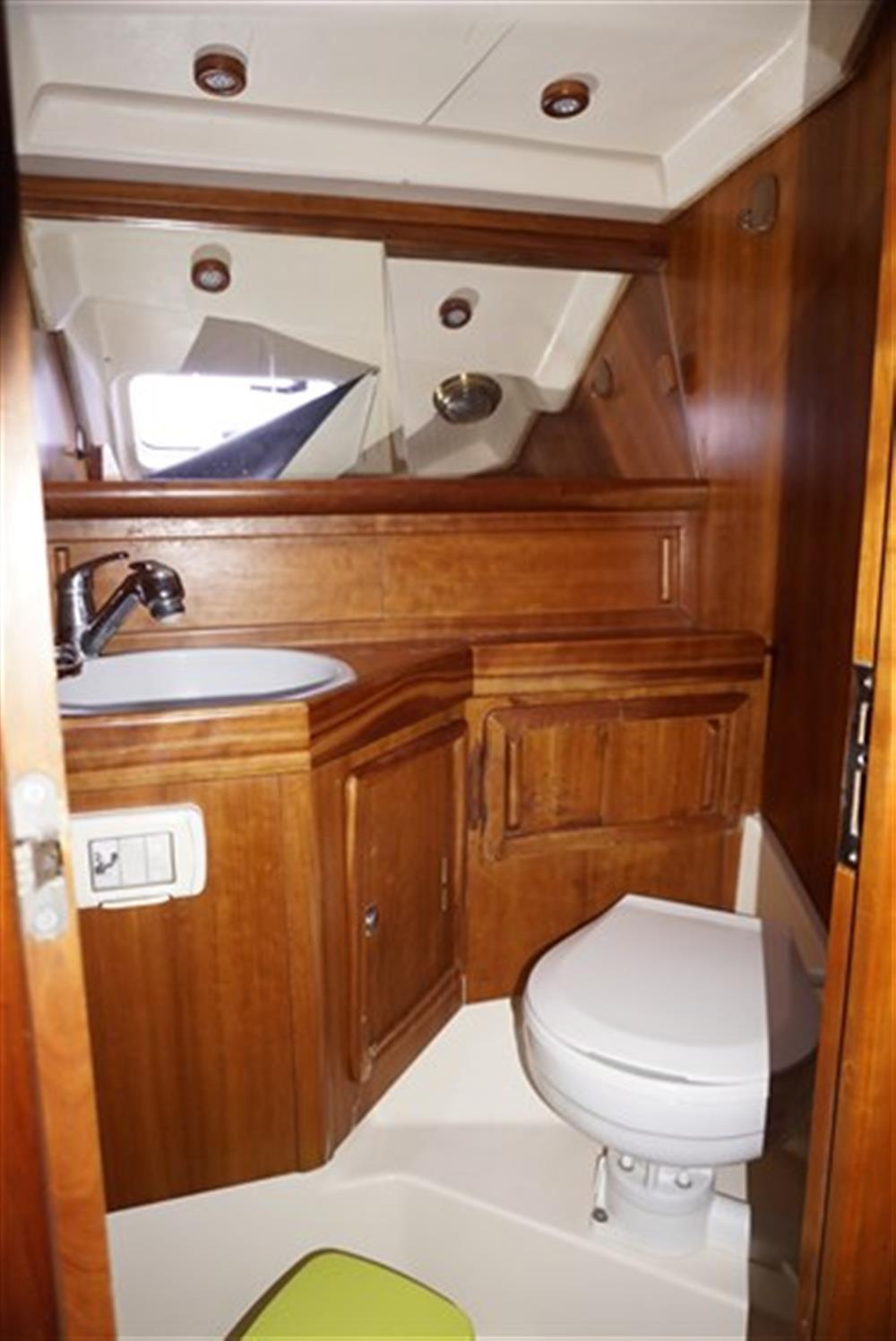 Comar Comet 38