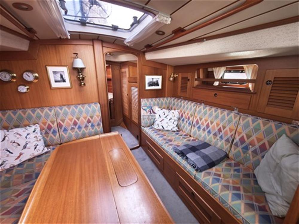 Hallberg Rassy Hallberg Rassy 382