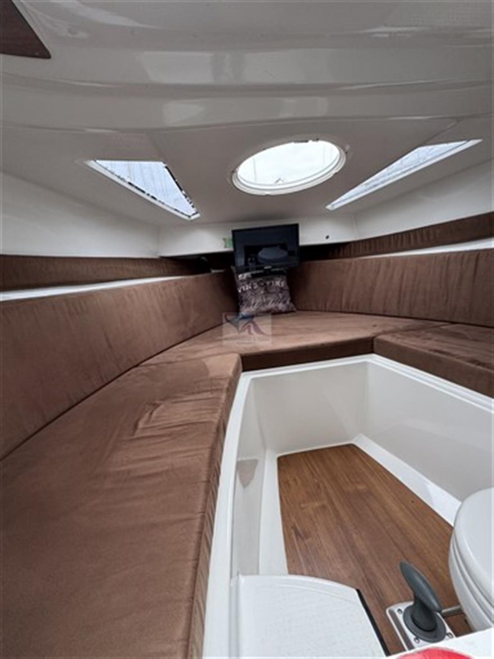 Corsiva Yachting Coaster 600 DC