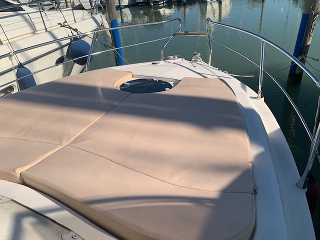 MANO MARINE MAN 26.50 CRUISER