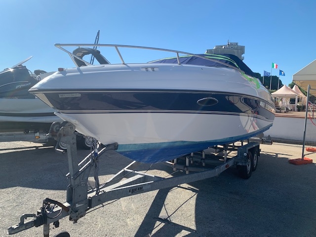 Four Winns 225 SUNDOWNER