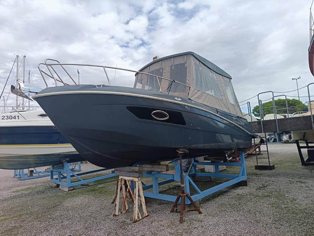 TURITZM TICARET REVO 700