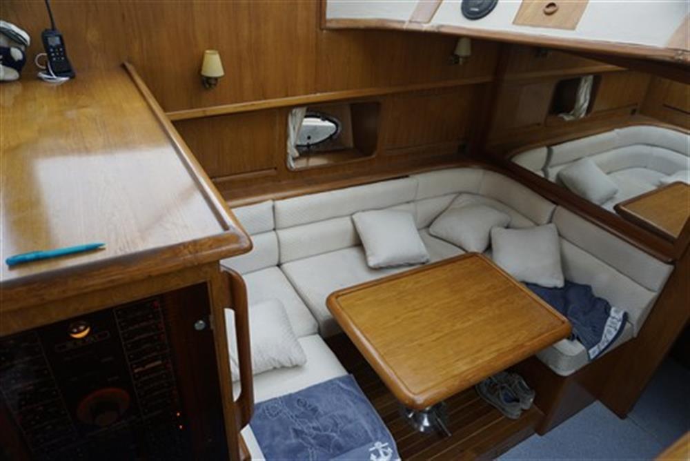 President Marine President 47