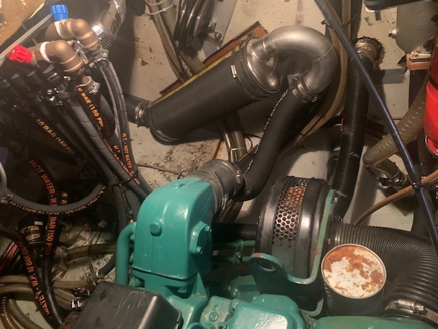 Hallberg&nbsp;Rassy&nbsp;HR&nbsp;382