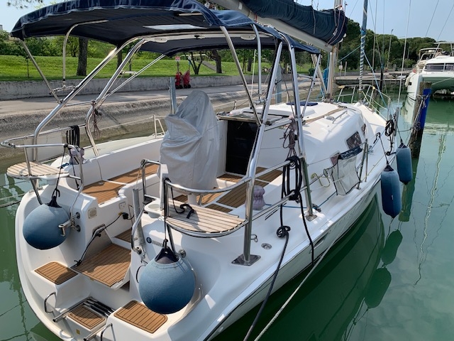 HUNTER&nbsp;&nbsp;33&nbsp;LEGEND