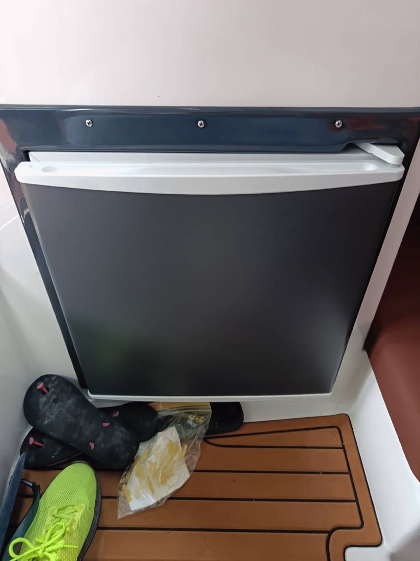 REVO&nbsp;YACHT&nbsp;REVO&nbsp;700