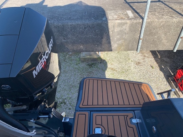 REVO&nbsp;YACHT&nbsp;REVO&nbsp;700