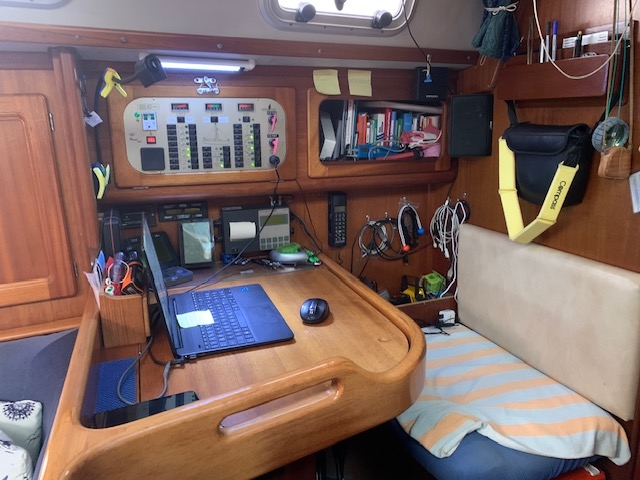Bavaria&nbsp;Yachts&nbsp;390&nbsp;LAGOON&nbsp;