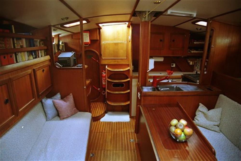 KMS&nbsp;BOOTSBAU&nbsp;c/o&nbsp;Hugo&nbsp;Peters&nbsp;Reinke&nbsp;Hydra&nbsp;SC&nbsp;ASY&nbsp;-&nbsp;TWIN