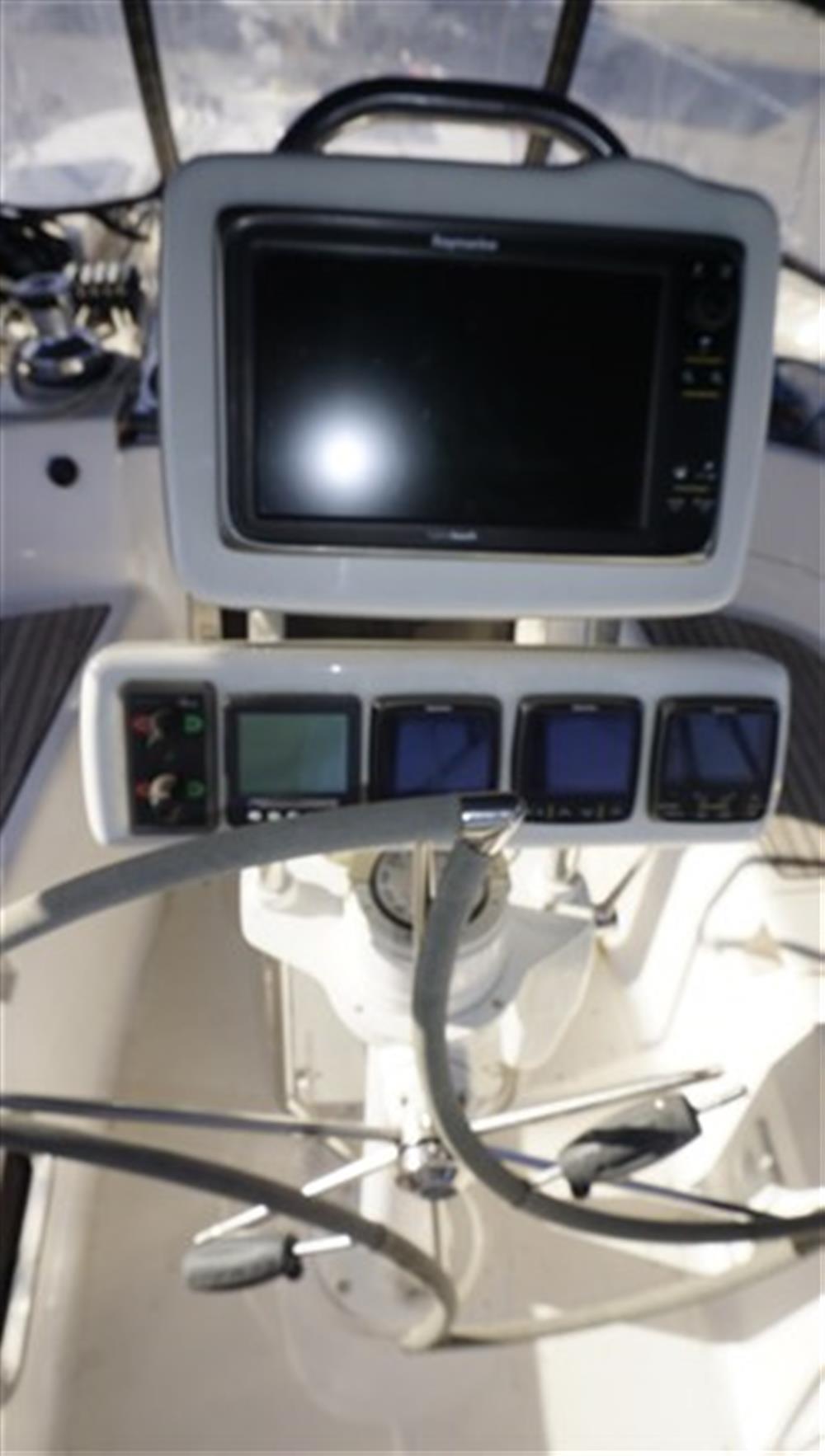 Hunter&nbsp;HUNTER&nbsp;50&nbsp;Centercockpit
