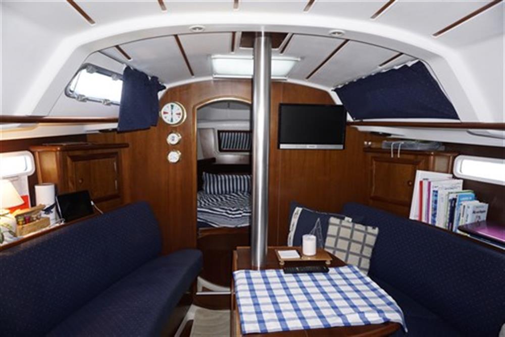 Beneteau&nbsp;OCEANIS&nbsp;331