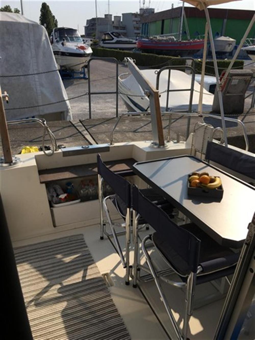 Azimut&nbsp;AZ&nbsp;32