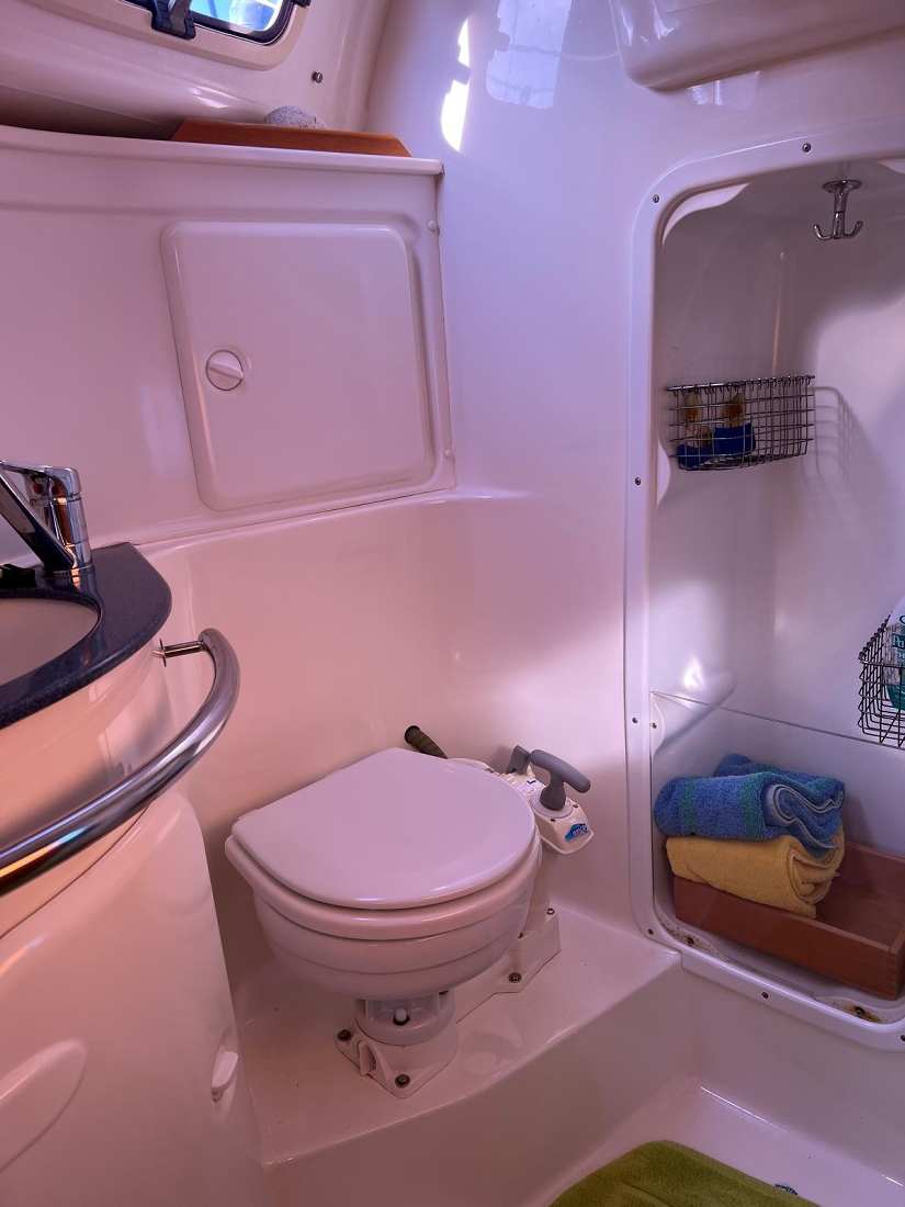 Bavaria&nbsp;Yachts&nbsp;33&nbsp;CRUISER&nbsp;