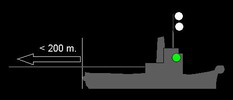Rimorchiatore con rimorchio inferiore a 200 metri lato dritto